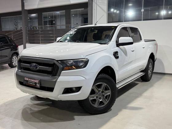 FORD RANGER 2.2 XLS 4X4 CD 16V DIESEL 4P AUTOMÁTICO FORD RANGER 2.2 XLS 4X4 CD 16V DIESEL 4P AUTOMÁTICO